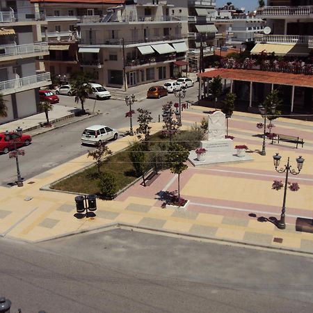 Adonis Apartments Paralía Exteriör bild