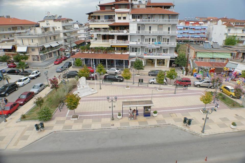 Adonis Apartments Paralía Exteriör bild